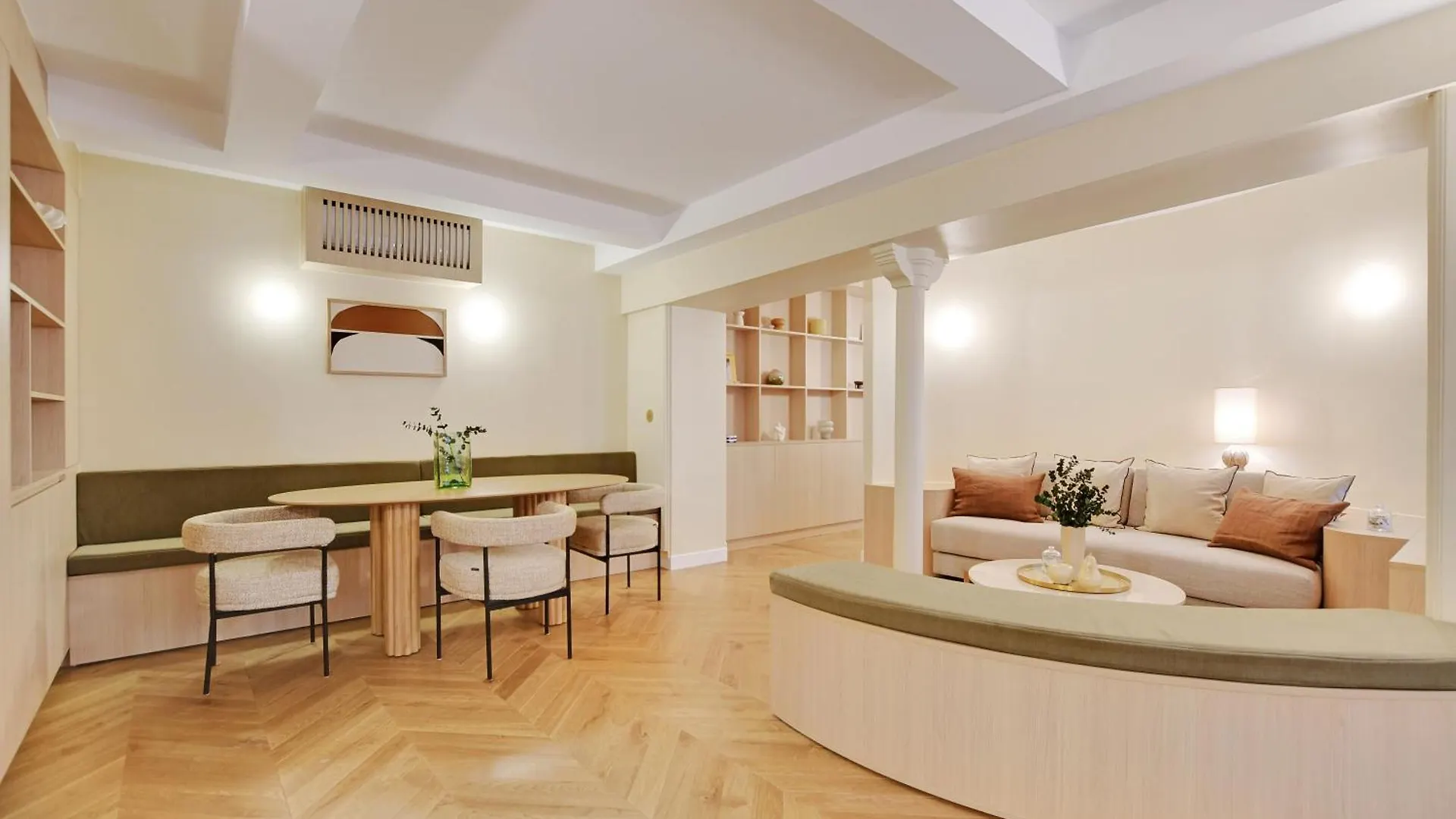 Oniri - Serviced Apartment In Place Vendome Parijs