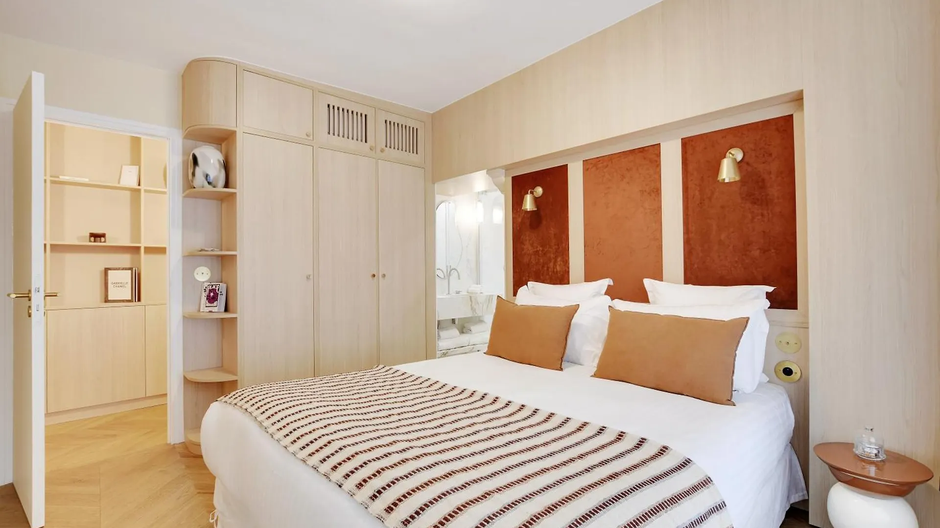 Oniri - Serviced Apartment In Place Vendome Paris